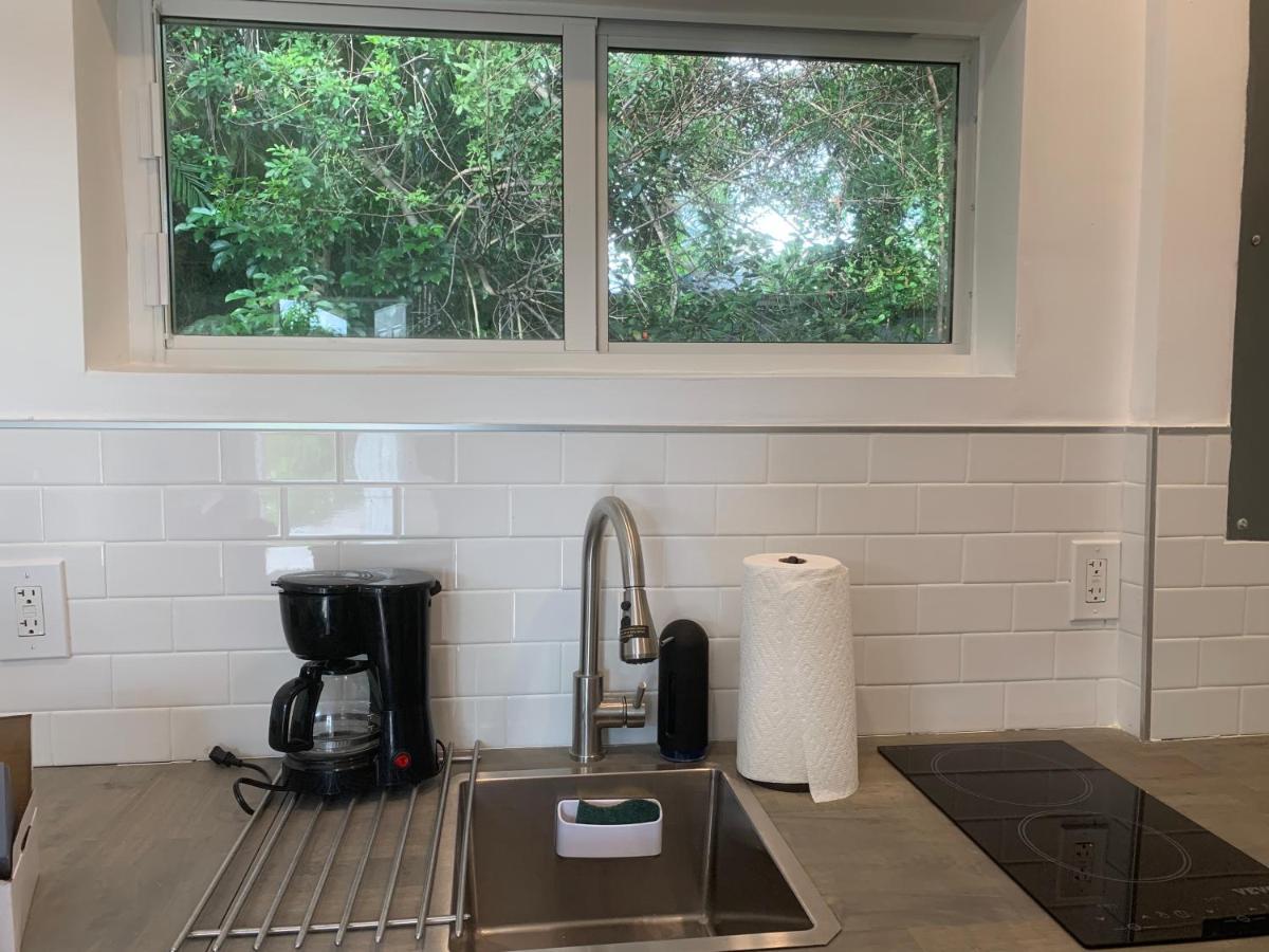 Biscayne Garden'S Studio Golden Glades Exterior foto